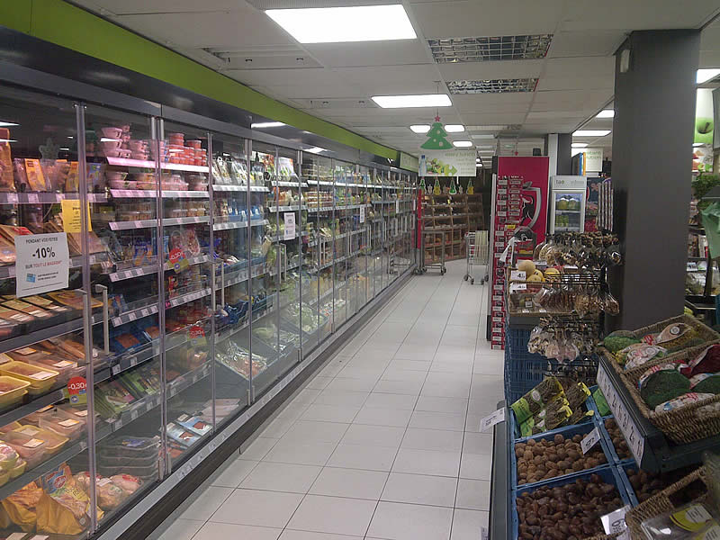 Eclairage LED d'un supermarché
