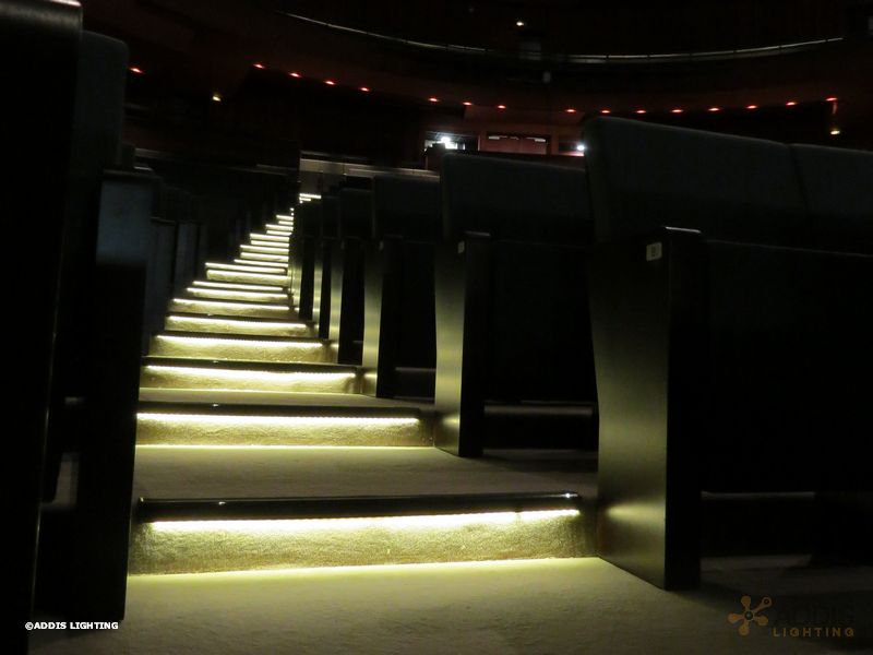 Eclairage led de nez de marche avec des stripled de la gamme SPINELE