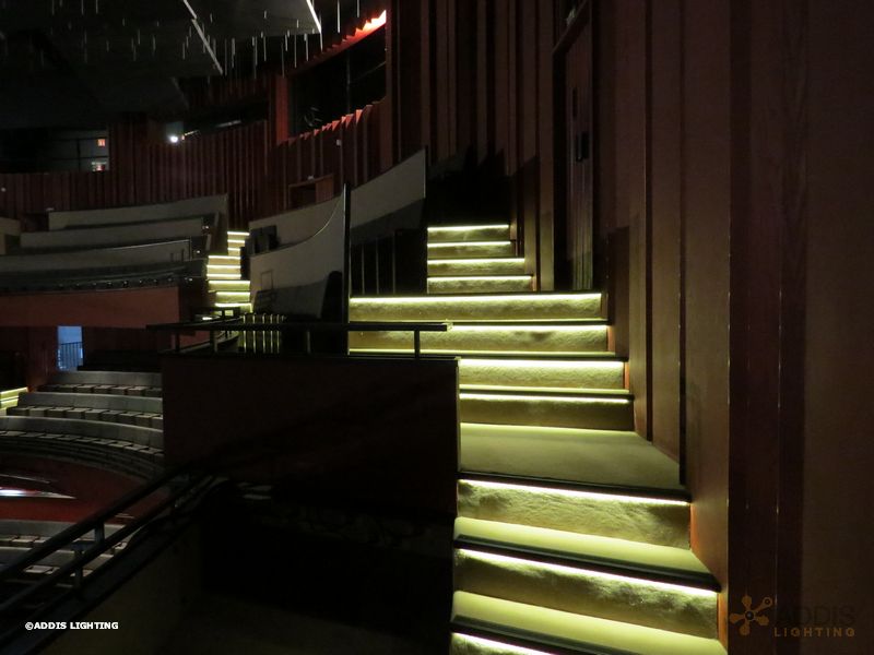 Eclairage led de nez de marche avec des stripled de la gamme SPINELE