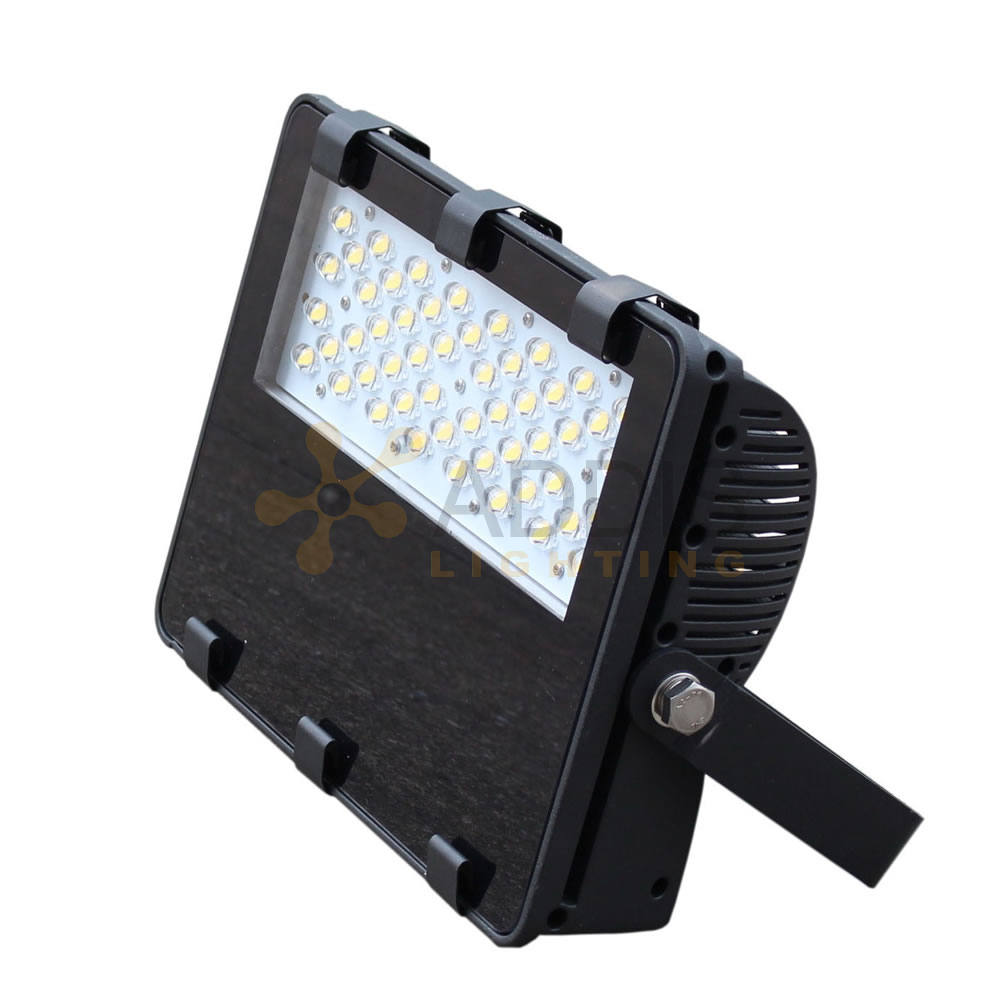 Projecteur led AZURITE Compact 120W Vue de face