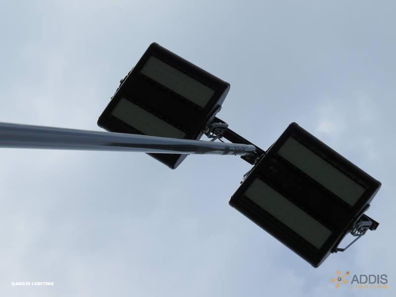 Equipement d'un terrain de Soccer en éclairage led avec des projecteurs led AZURITE