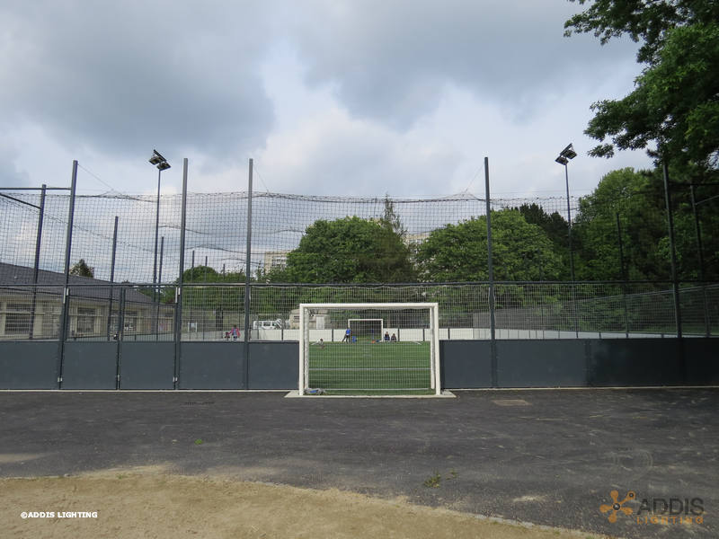 Equipement d'un terrain de Soccer en éclairage led avec des projecteurs led AZURITE