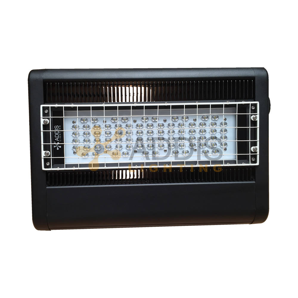 Projecteur industriel led AZURITE 200W avec grille de protection