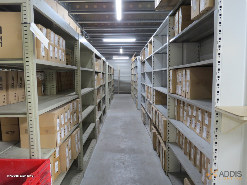 Eclairage led d'un espace de stockage et préparation de commande