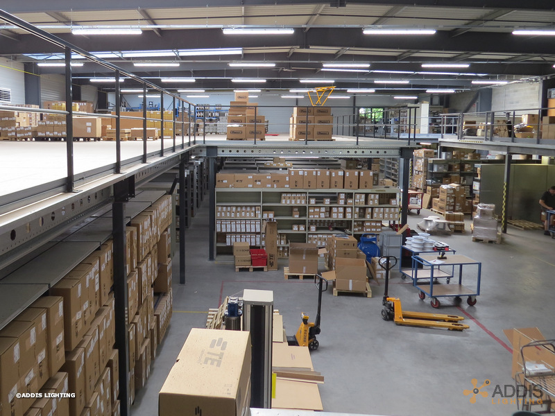 OPALINE-Caisson-led-entrepot-stockage-025-WebM