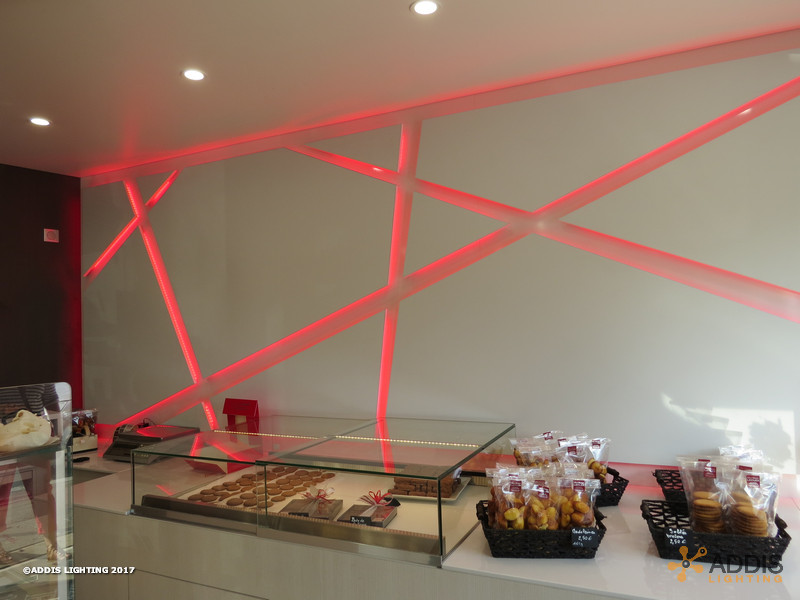Downlight SHIVA avec led Food pour une patisserie
