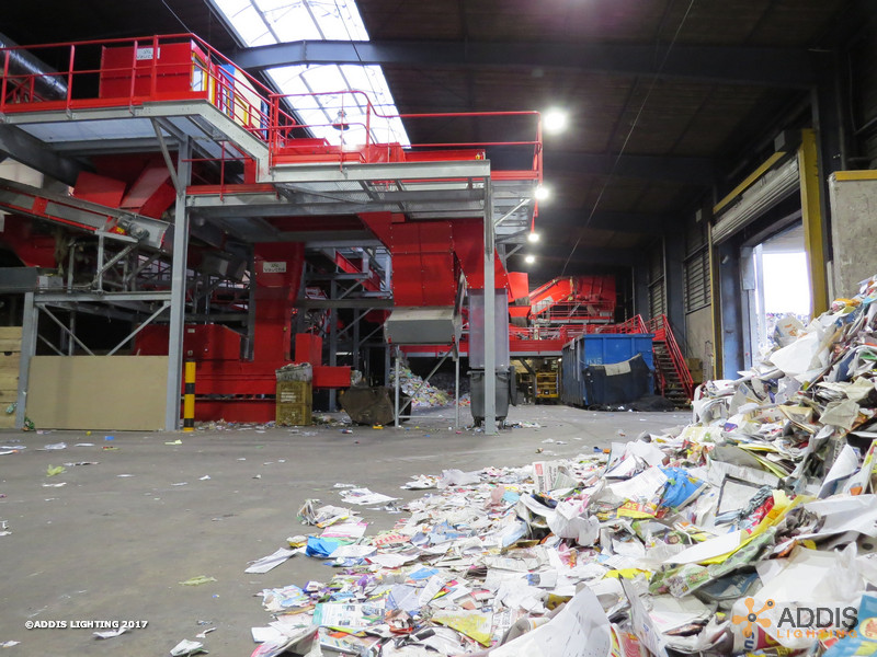 Relamping led avec des QUARTZ Compact d'un site de recyclage