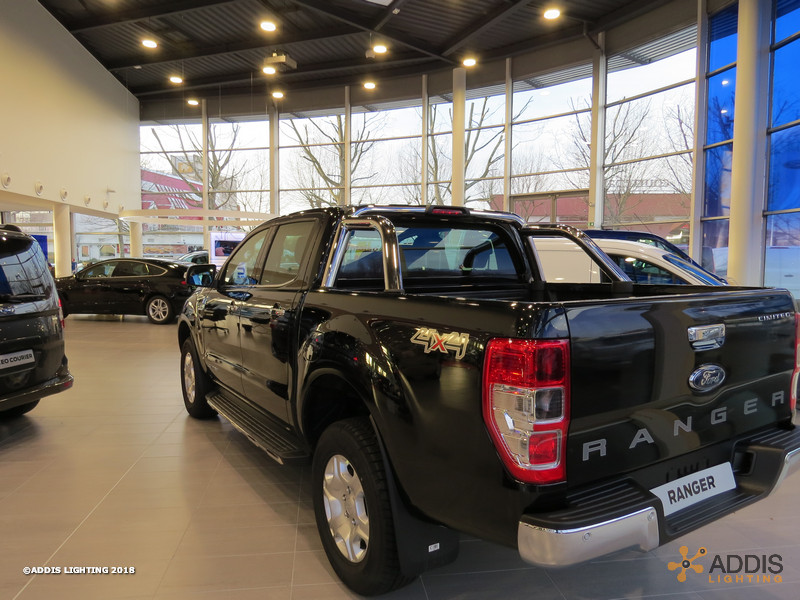 Eclairage LED d'une nouvelle concession Ford