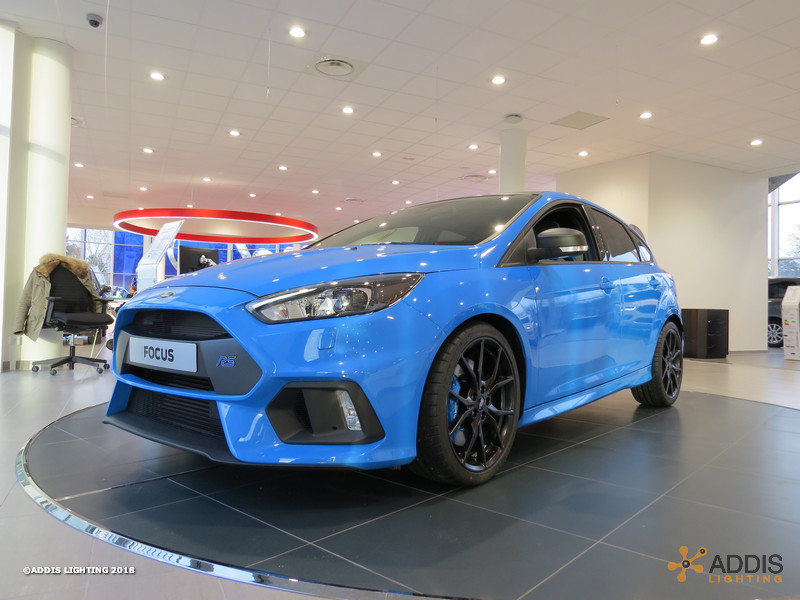 Eclairage LED d'une nouvelle concession Ford