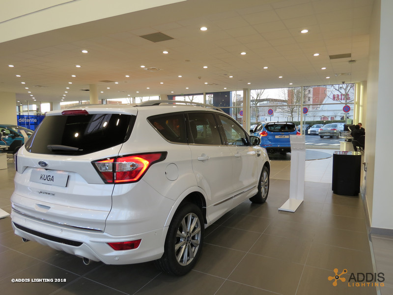Eclairage LED d'une nouvelle concession Ford
