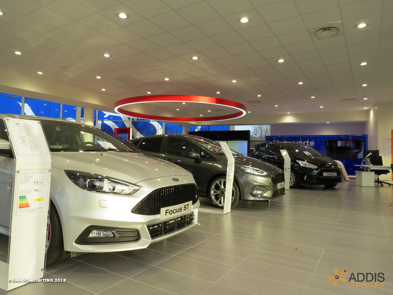 Eclairage LED d'une nouvelle concession Ford